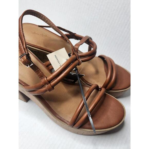 Universal Thread Shoes Womens Size 10 Brown Cognac Platform Memory Foam Sandals - Picture 3 of 8